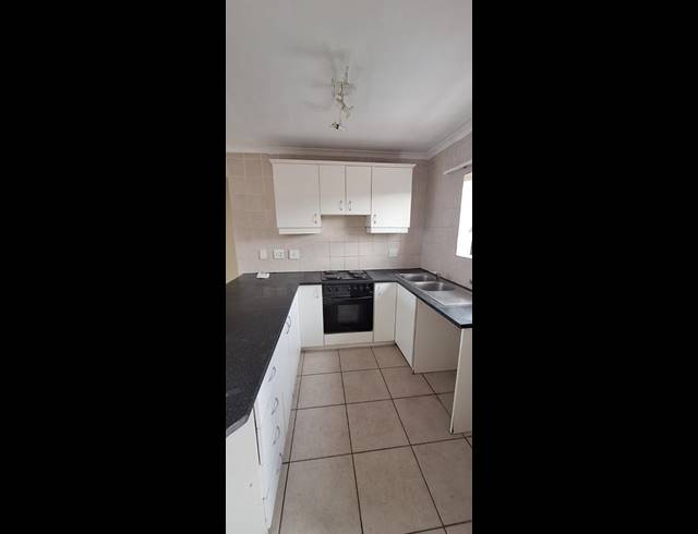 2 BEDROOM PROPERTY TO RENT IN GULDENLAND